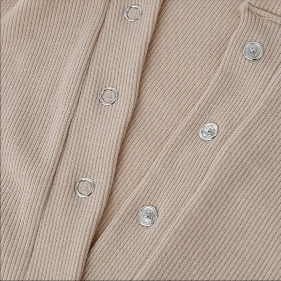 Sold out but restocking soon Long Sleeve Snap Button Bodysuit - Picture 4 of 6